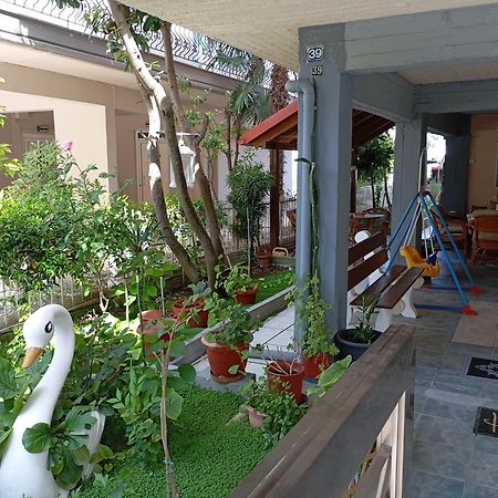Apartments Haris Olympiaki Akti Exterior photo
