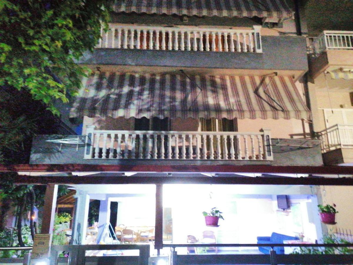 Apartments Haris Olympiaki Akti Exterior photo