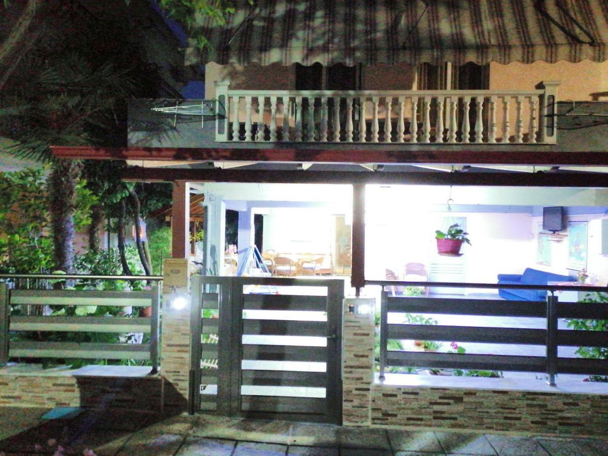 Apartments Haris Olympiaki Akti Exterior photo