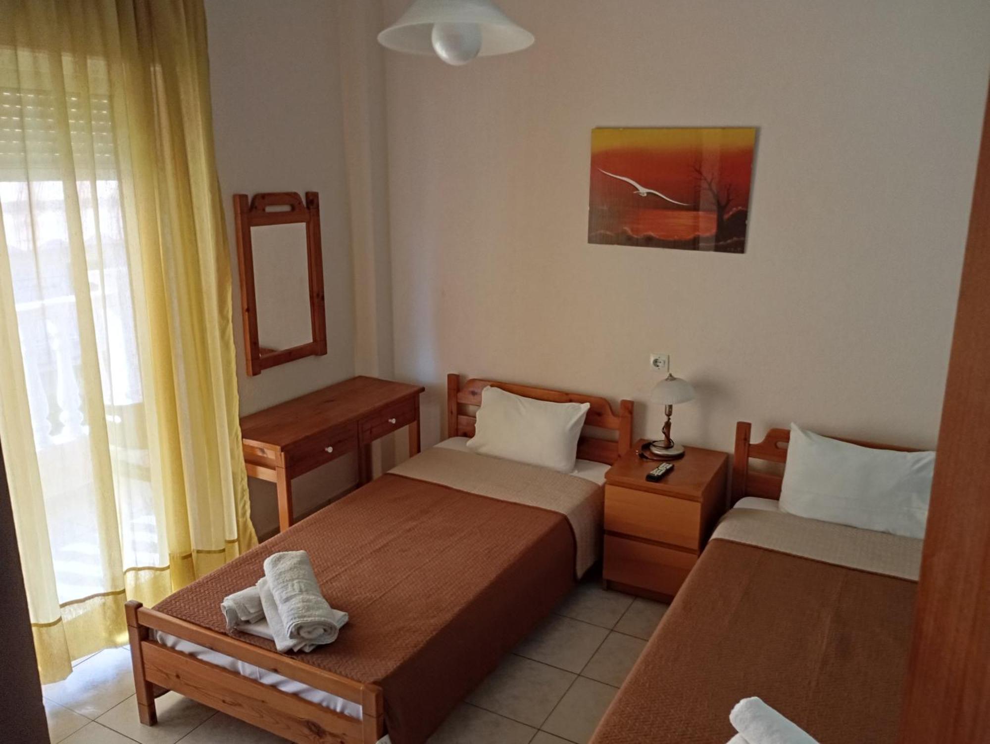 Apartments Haris Olympiaki Akti Exterior photo